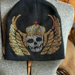 Black Skull Winged Beanie